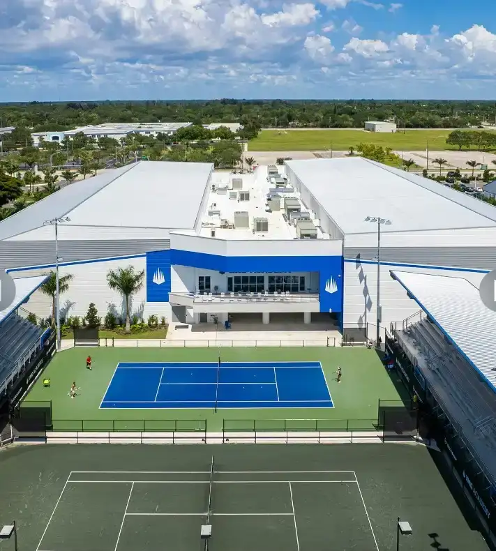 IMG Academyのテニス施設